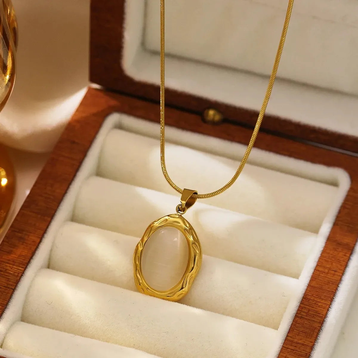 The Noelle Necklace