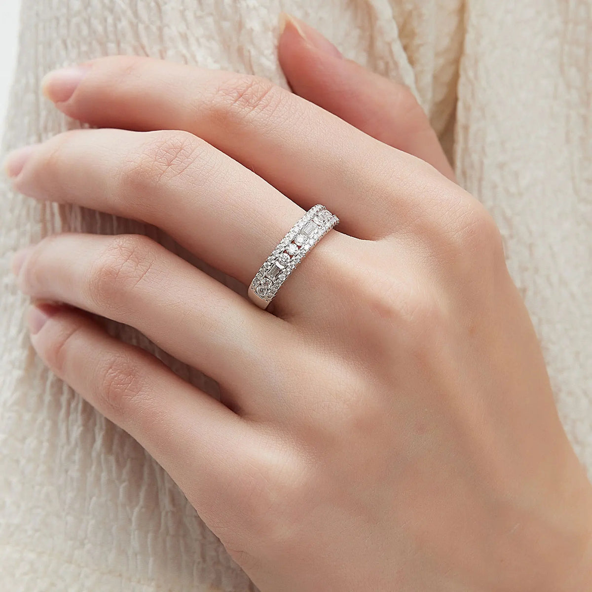 The Aurelia Ring