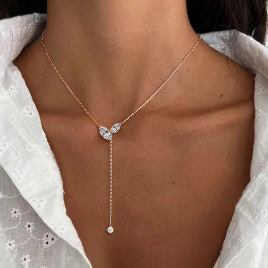 The Elara Necklace