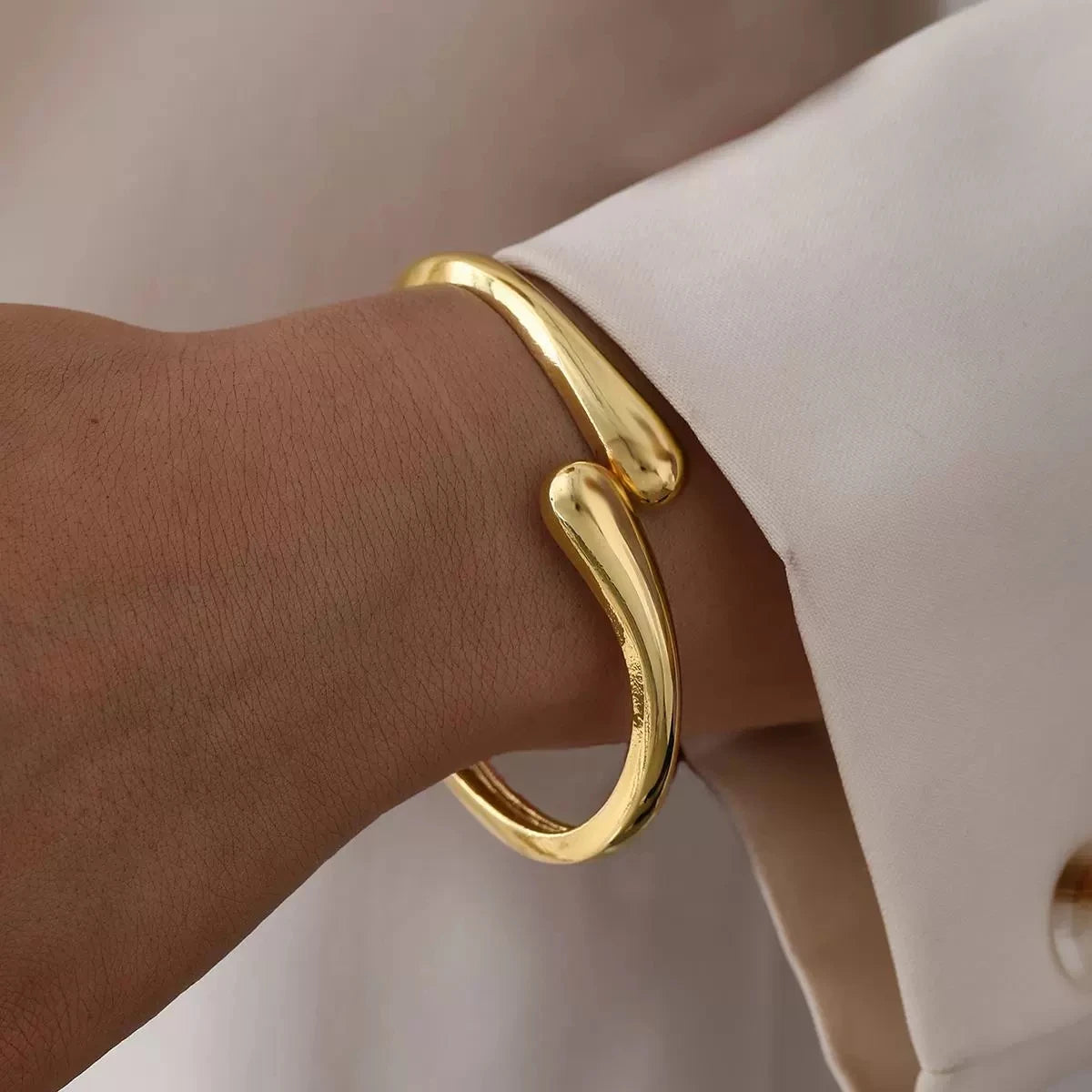 The Aria Bracelet Stack