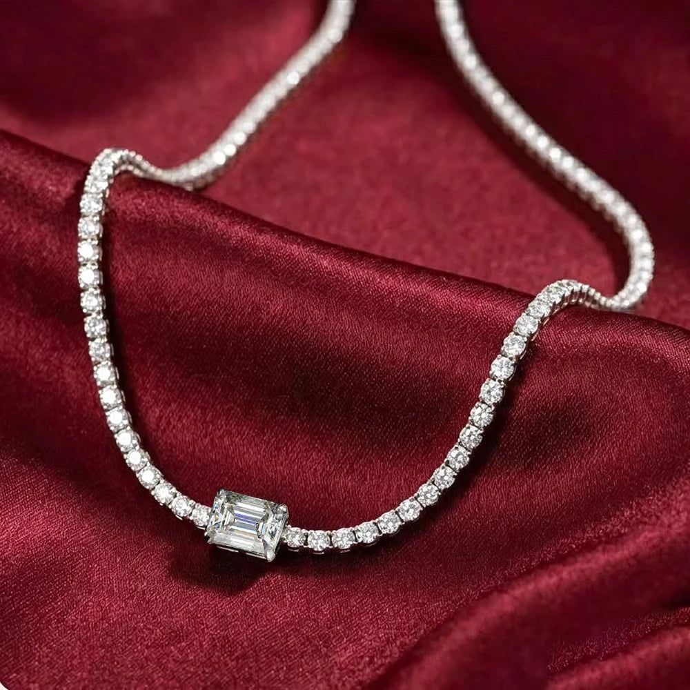 The Emeralda Necklace