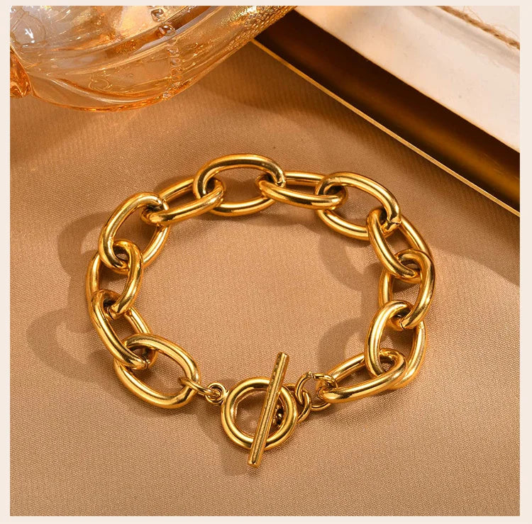 The Valentina Bracelet